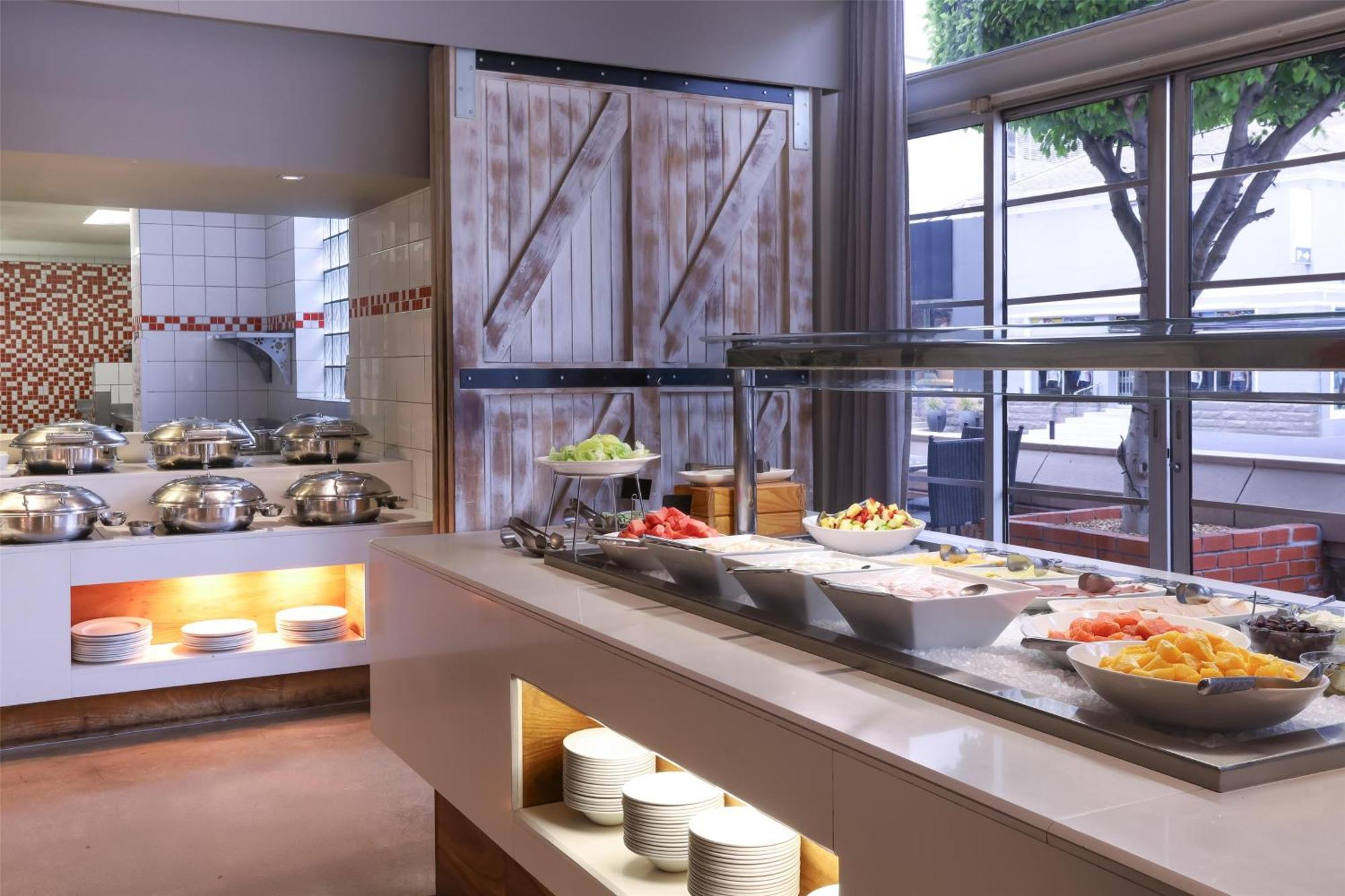 Hotel Garden Court Victoria Junction Cape Town