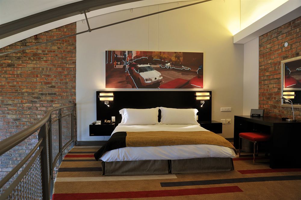 Hotel Garden Court Victoria Junction